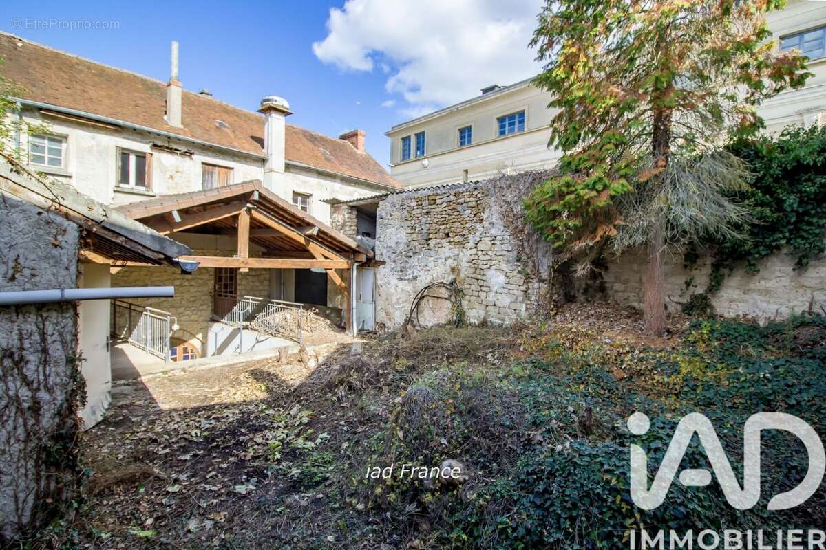 Photo 2 - Maison à MORAINVILLIERS