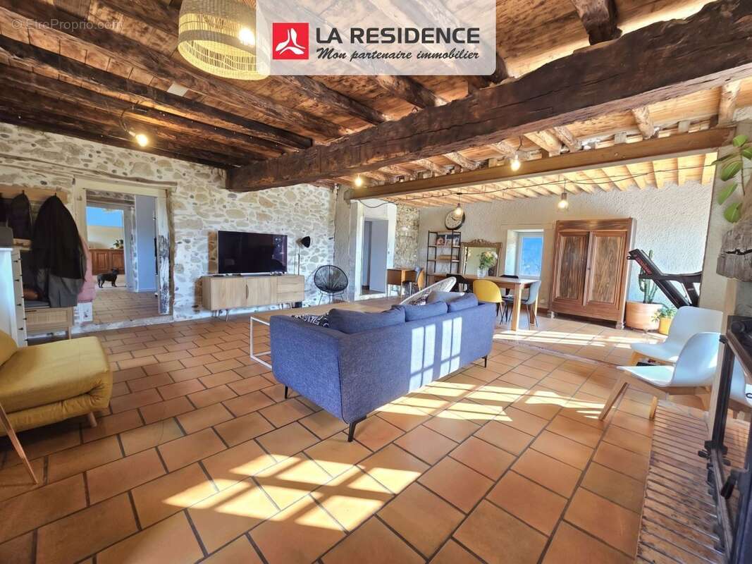 Maison 174 m² à Puylaurens  - photo 2