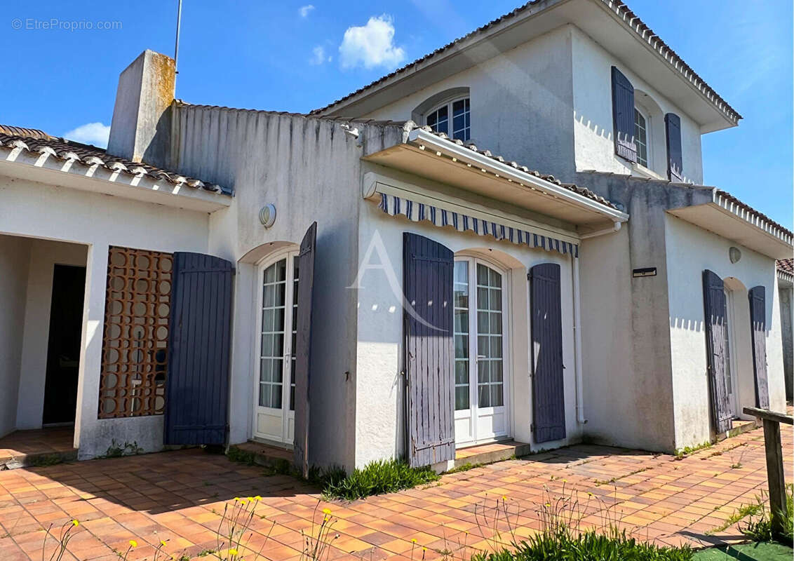 Maison à BEAUVOIR-SUR-MER