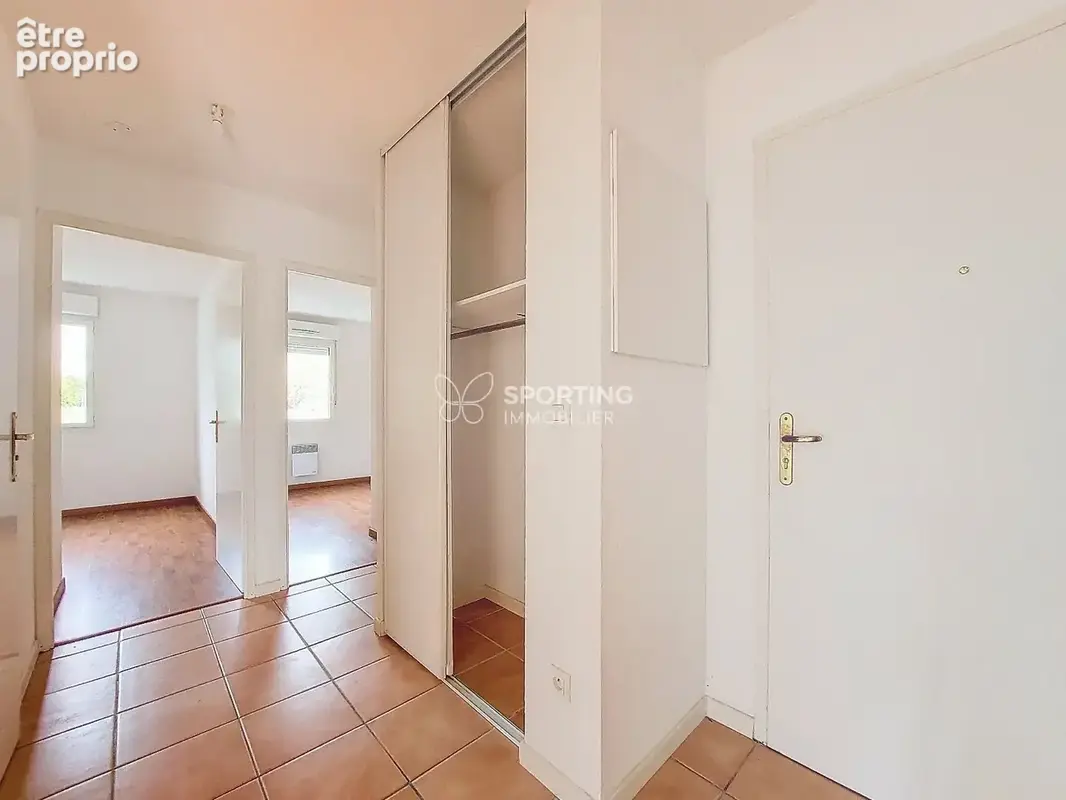 Appartement T3 lumineux avec balcon et parkings  Résidence récente à Escassefort - photo 4