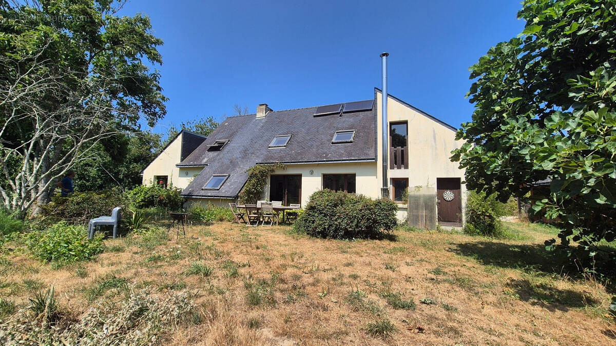 Maison à CLOHARS-CARNOET