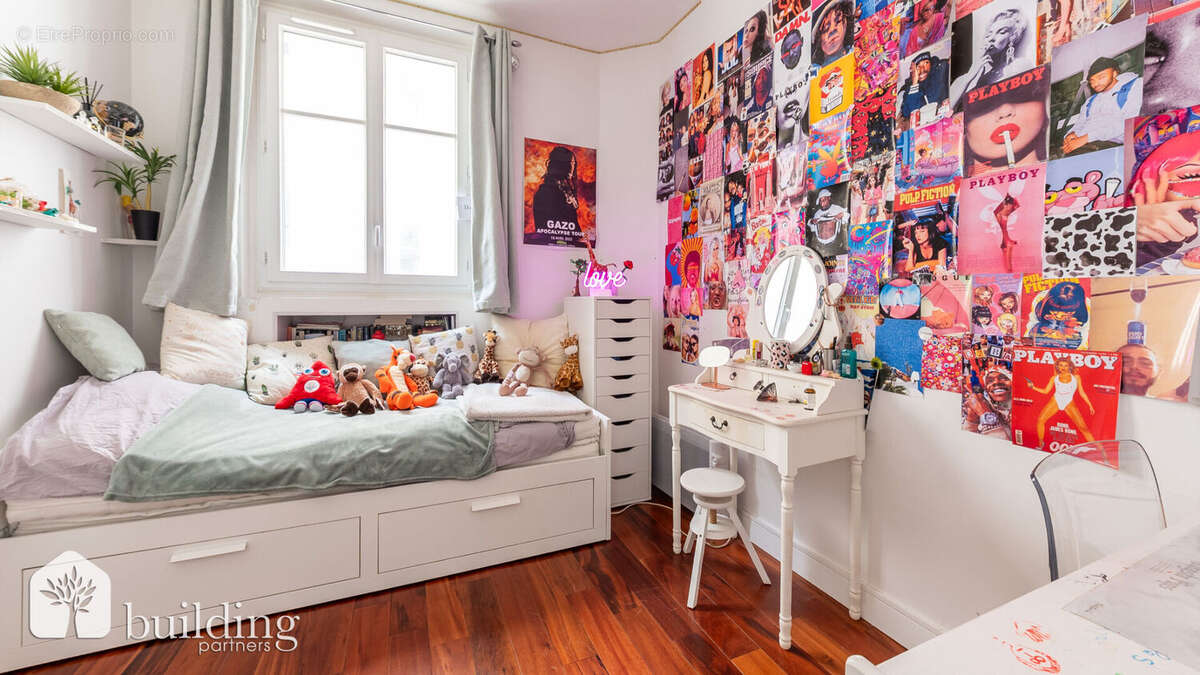 Appartement à PARIS-17E