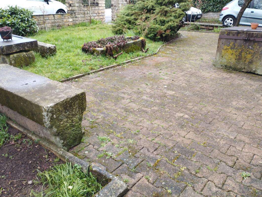 Maison à BAUDONCOURT