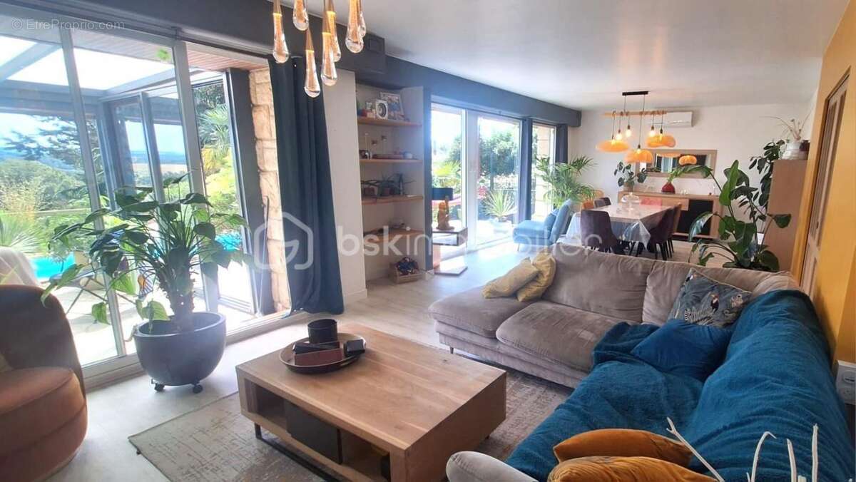 Maison à SAINT-MALO-DE-PHILY