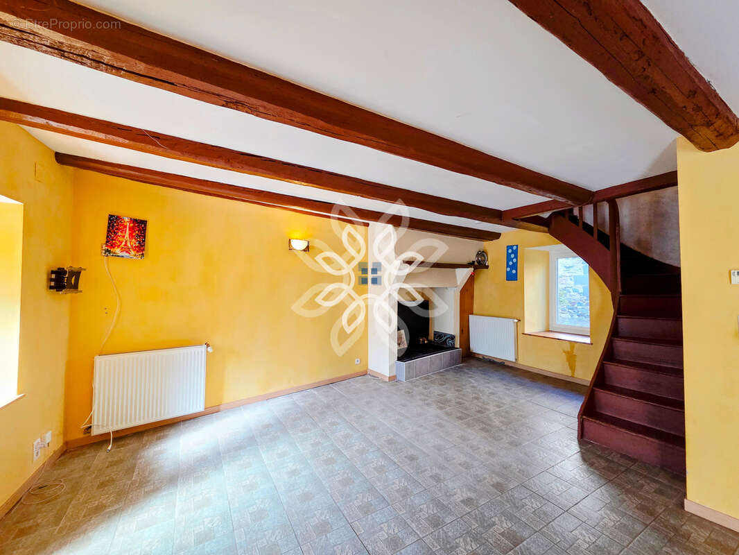 Maison à BRIOUDE