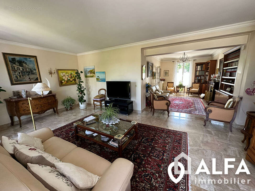Maison Bas de Montmorency 8 pièce(s) 178 m2, avec dépendance et terrain de 960 m2. - photo 8