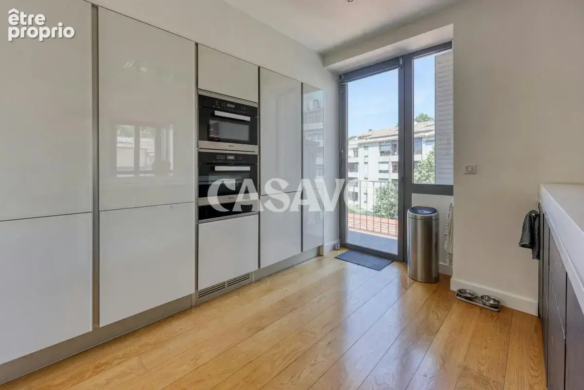 Vente Appartement 5 pièces de 116m² - 13100 Aix-en-Provence - photo 8