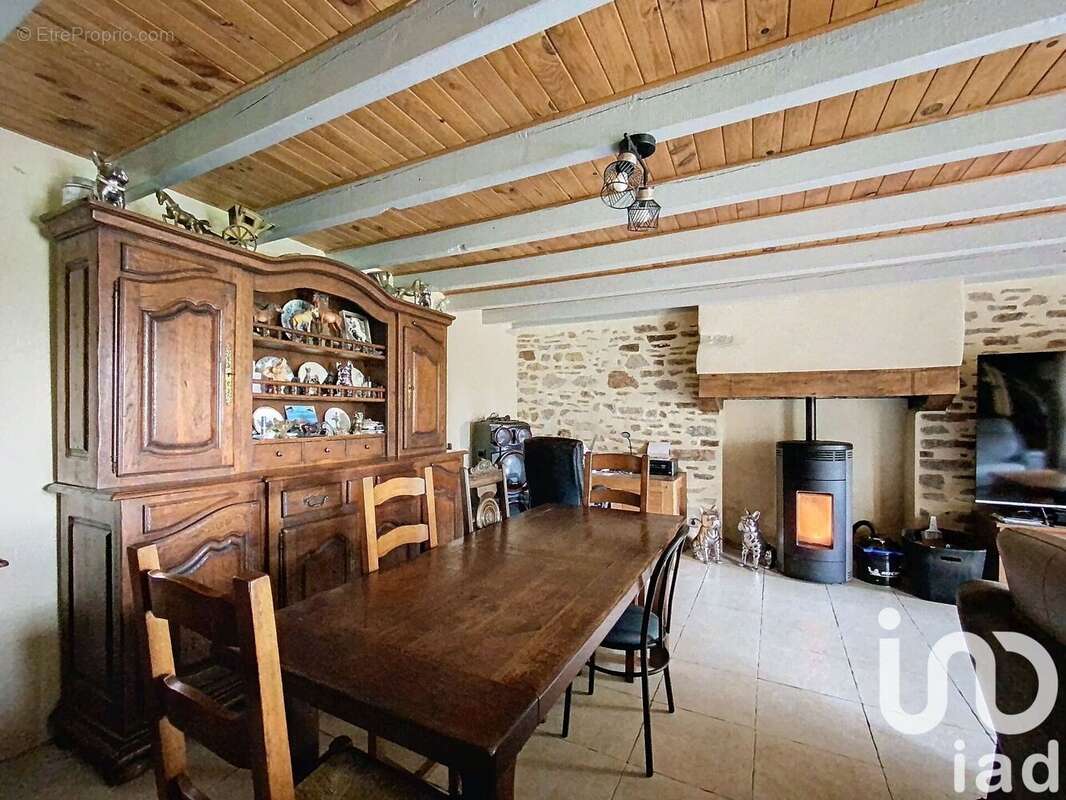 Photo 2 - Maison à LA MOTTE