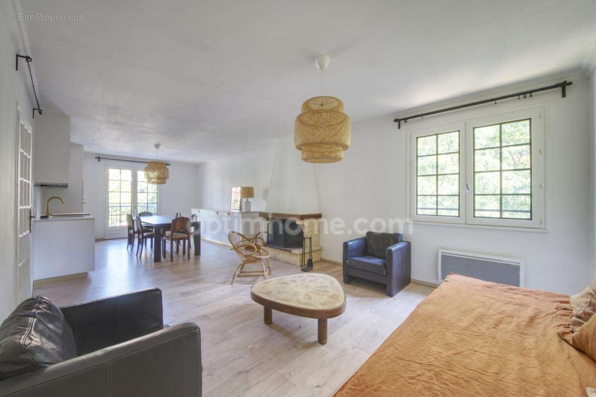 Montpellier - maison de caractère – 7 chambres – t3 indépendant – 2 garages - photo 9