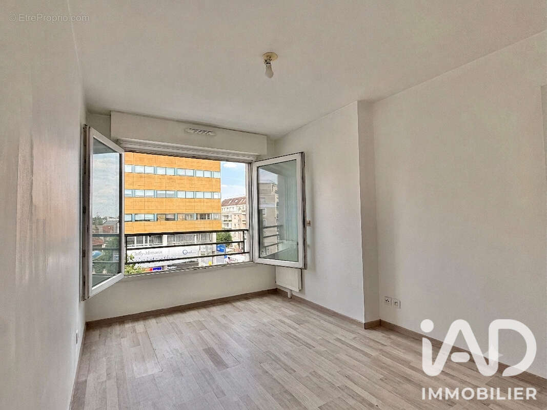 Appartement 44 m² à Chilly-Mazarin  - photo 7