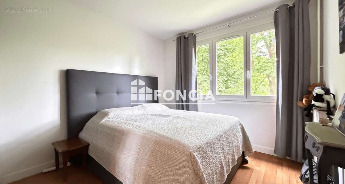 Appartement à BOUGIVAL