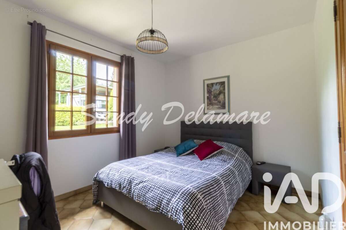 Maison 158 m² à Blaru  - photo 8