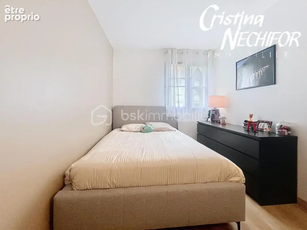 Serris – spacieux 4 pièces de 96 m² en rez-de-jardin – 3 chambres – terrasse ouest – box et parking - photo 15