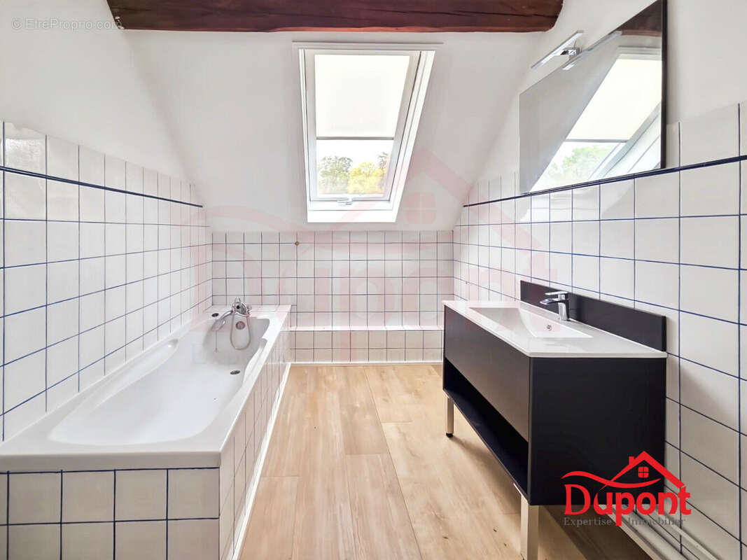 Appartement 100 m² à Cambrai  - photo 6