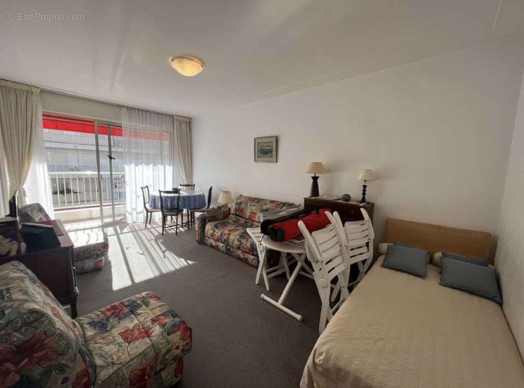 BAISSE DE PRIX ! EXCLUSIVITE T1-Balcon -Menton Garavan en étage élevée dans une résidence de standing- Cave - photo 7