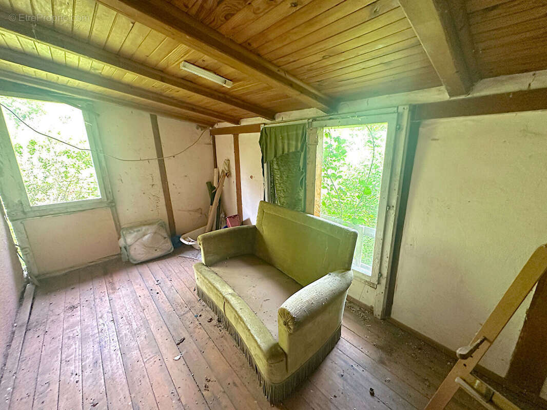 Maison à SURJOUX