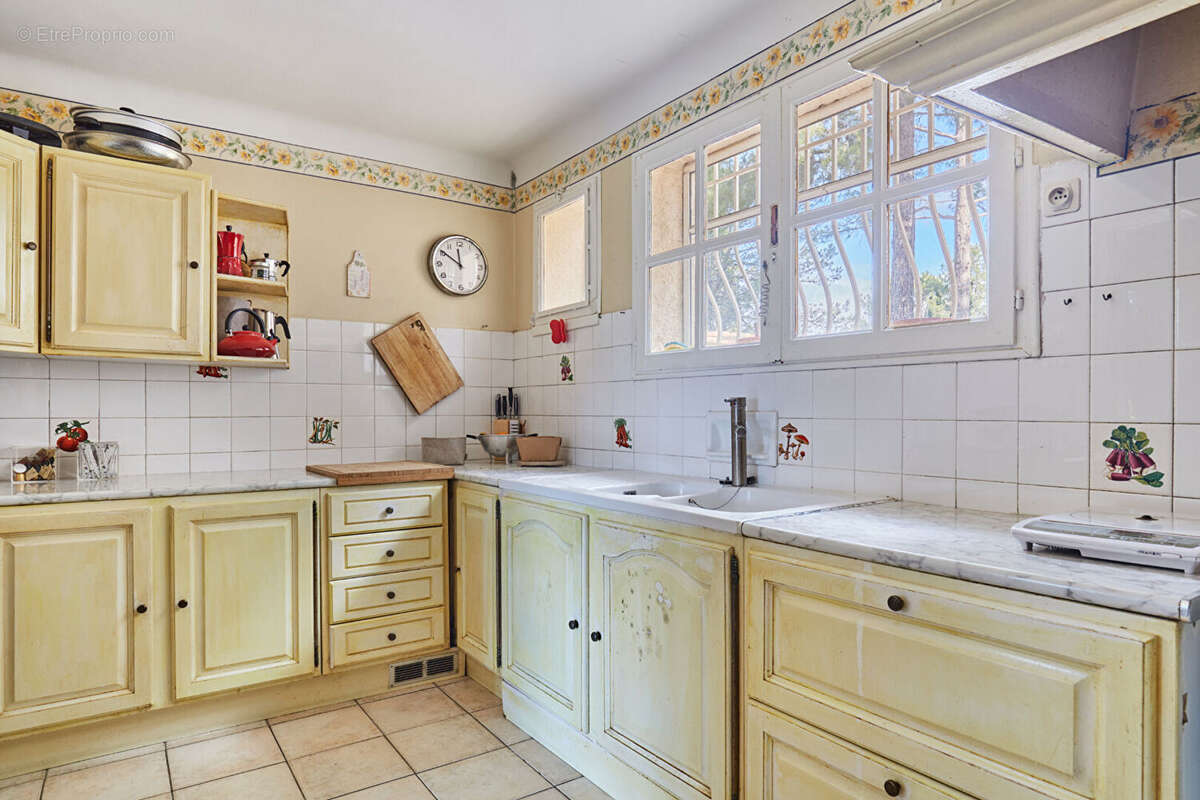 Maison à SAINT-CANNAT