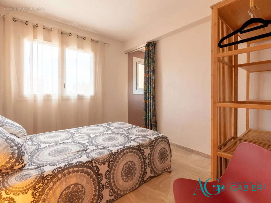 Appartement à HYERES
