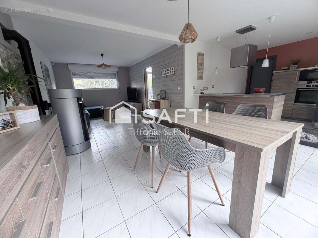 Photo 2 - Maison à HENIN-BEAUMONT