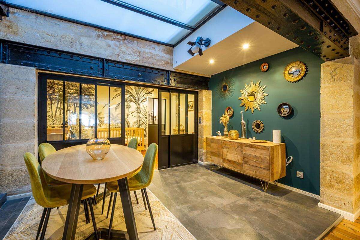 Appartement à BORDEAUX