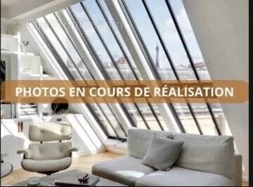 Appartement à PARIS-1E
