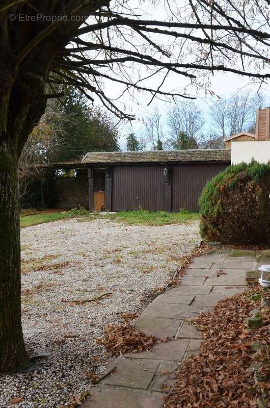 Maison à JOUARS-PONTCHARTRAIN