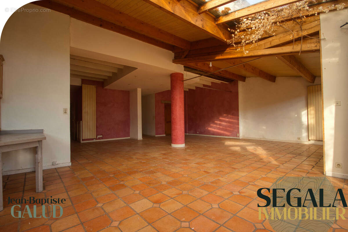 Maison à BLAYE-LES-MINES