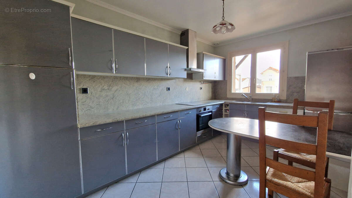 Maison à MONTIGNY-LES-CORMEILLES