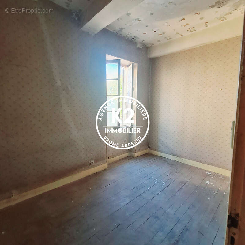 Appartement à SAUZET