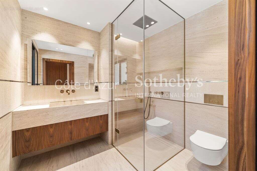 Villa contemporaine avec vue mer panoramique à Nice Mont Boron, face à Villefranche-sur-Mer - photo 20