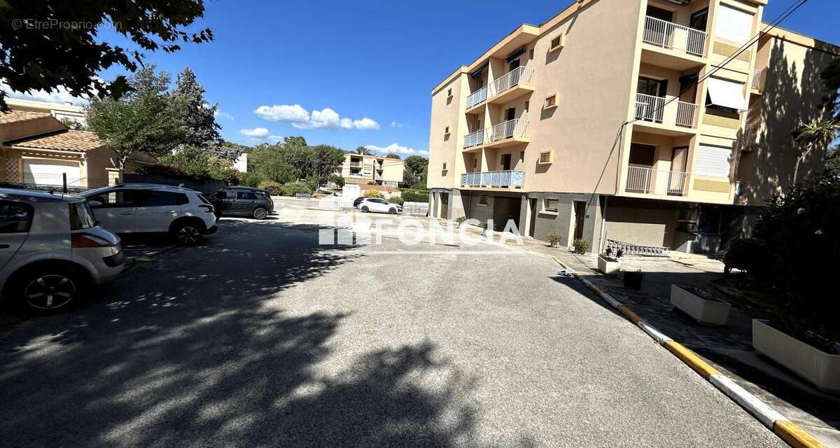 Appartement à BORMES-LES-MIMOSAS