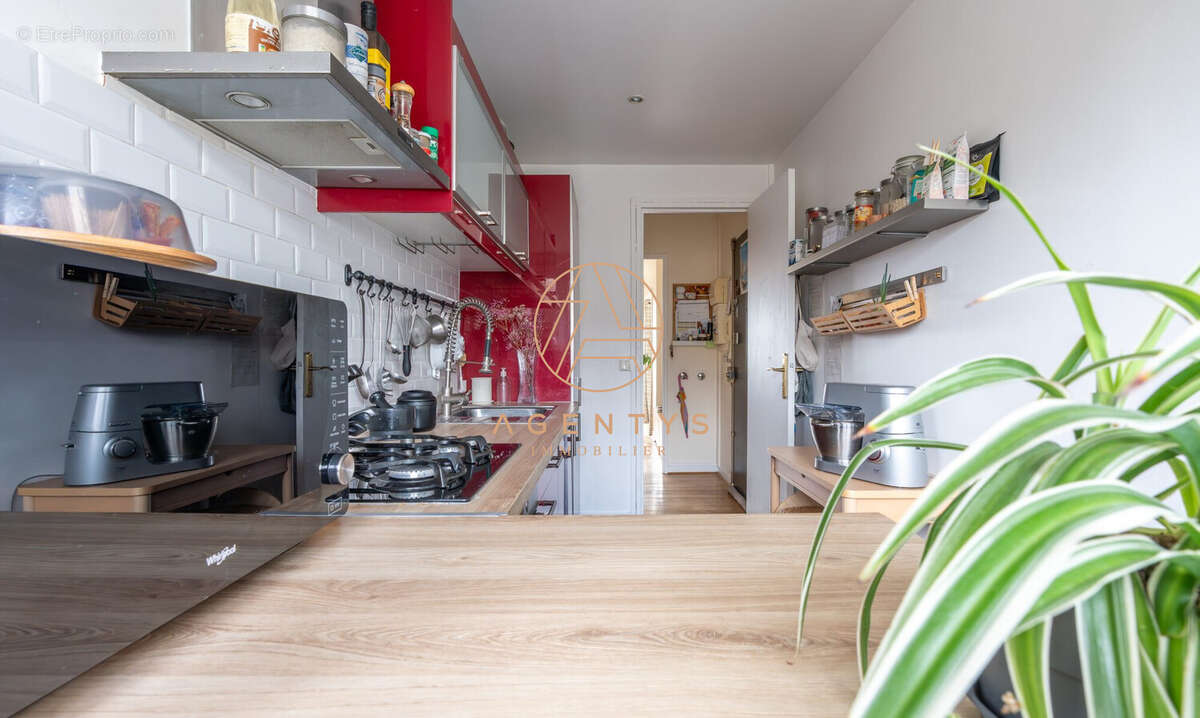 Appartement à NOGENT-SUR-MARNE