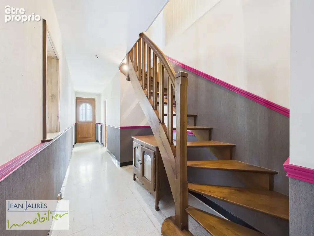 Maison sur sous-sol complet avec grand terrain et atelier - photo 11