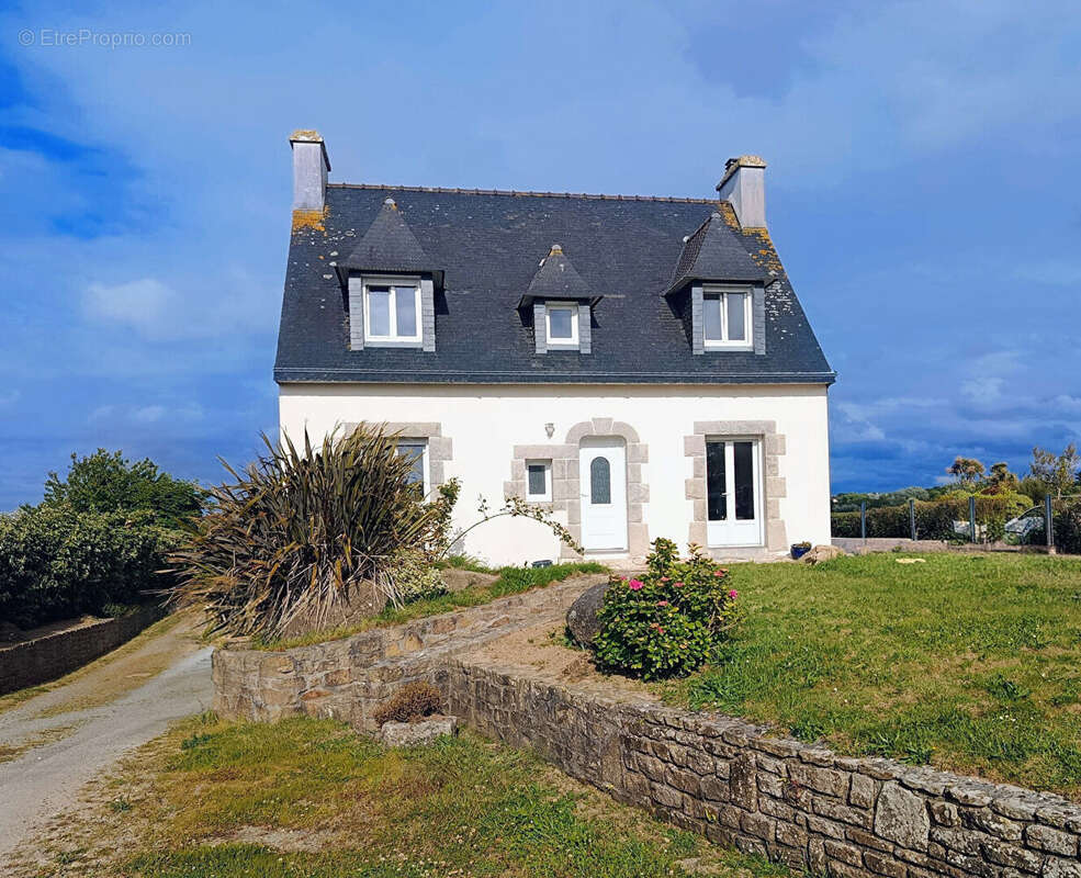 Maison à PLOUDALMEZEAU