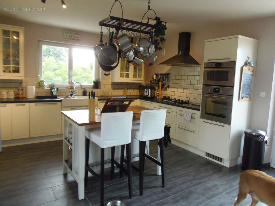 Maison à SAINT-FORT-SUR-GIRONDE