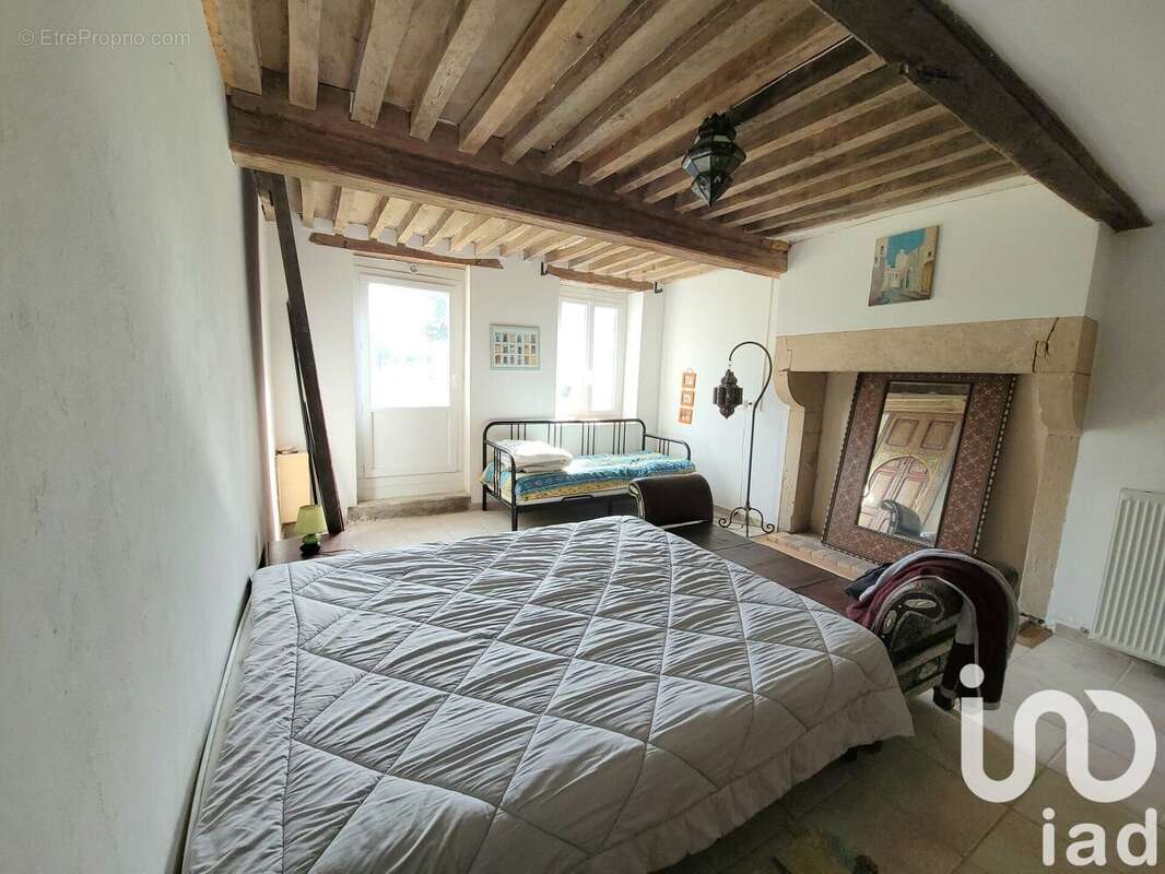 Photo 3 - Maison à POUILLY-SOUS-CHARLIEU