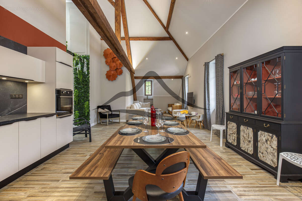 Appartement à AIX-LES-BAINS