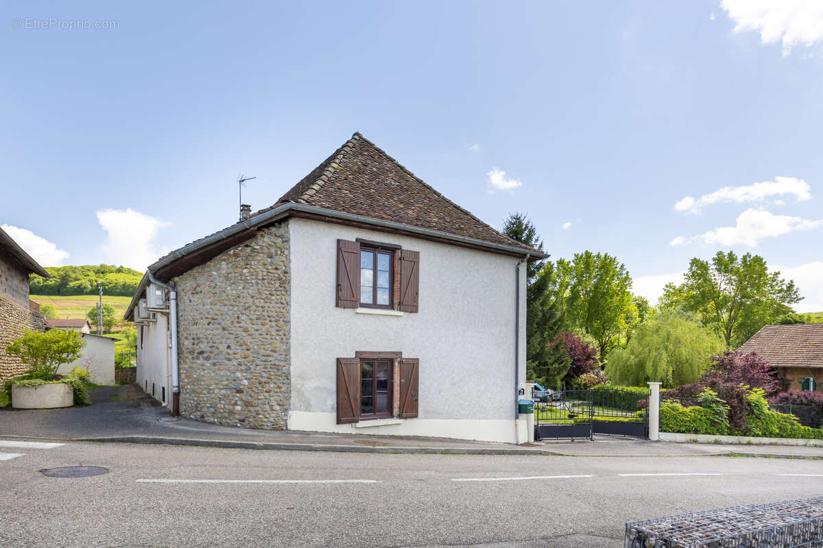 Maison à VALENCOGNE