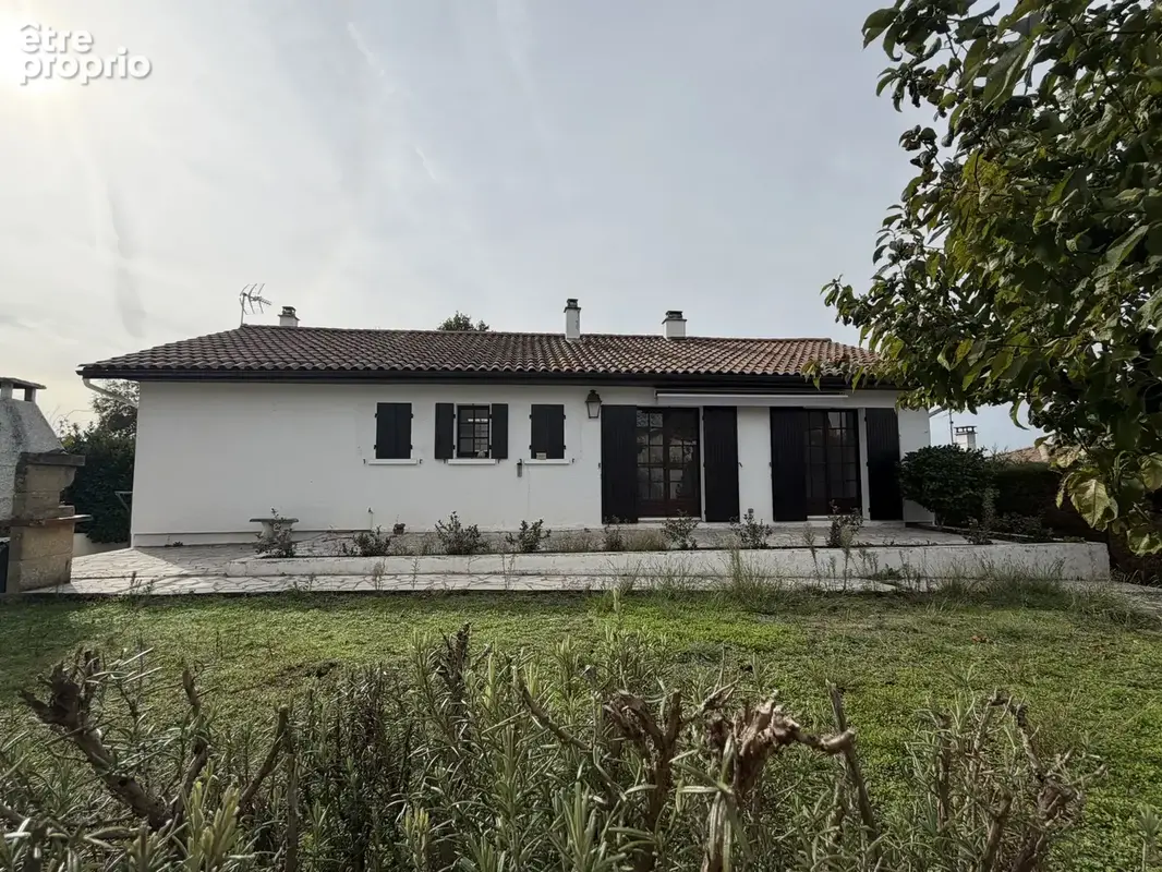 Maison avec sous-sol total pouvant permettre deux logements - photo 2