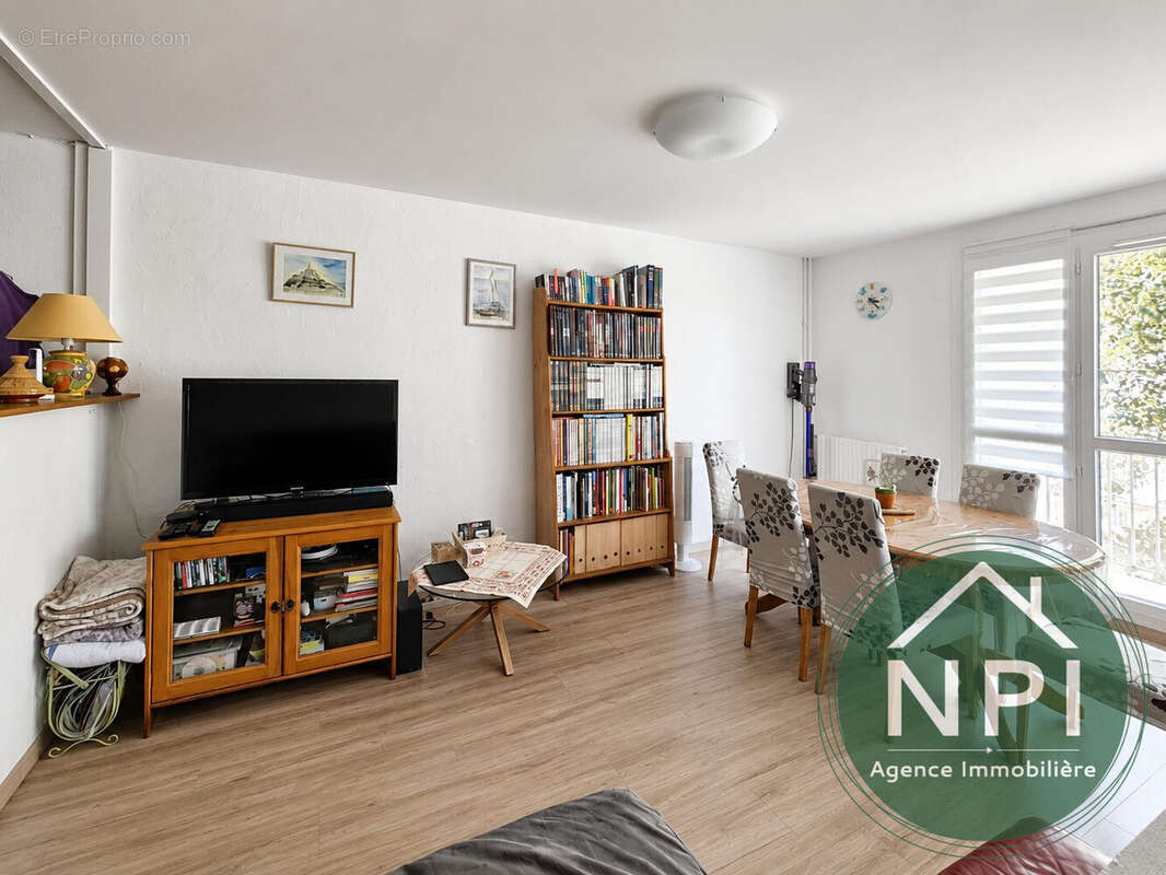 Appartement à MELUN