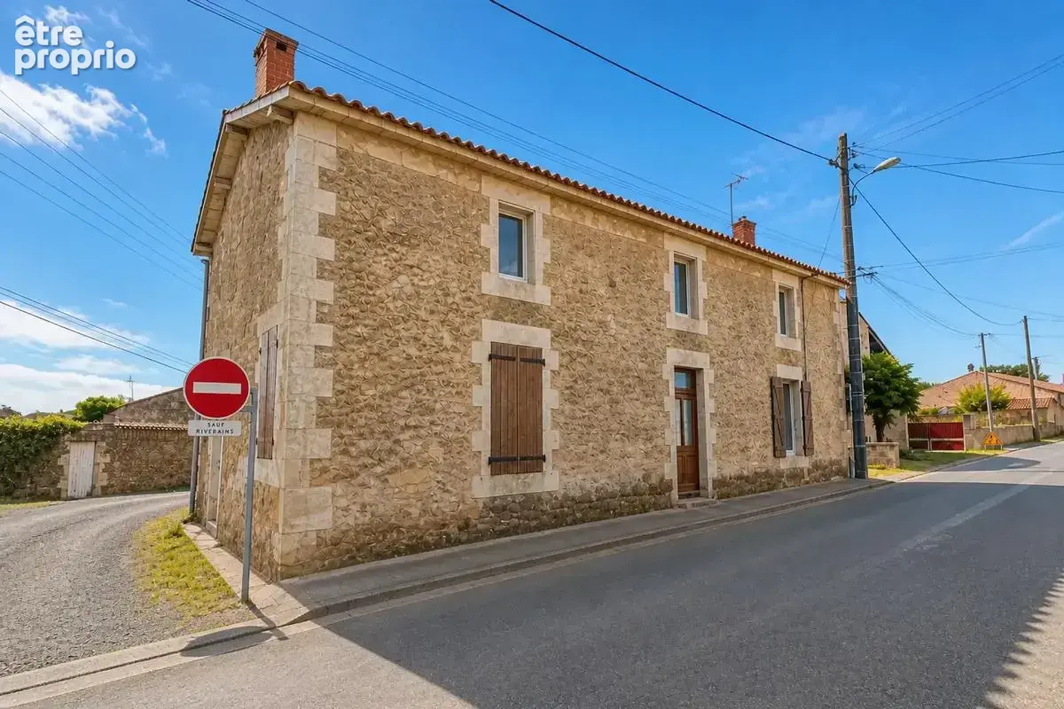 Maison de 5 pièces de 143 m² à La Caillère-Saint-Hilaire - photo 12
