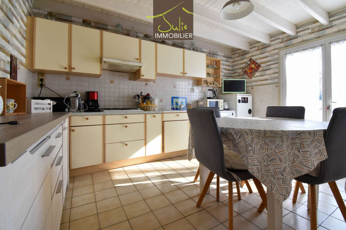 Maison à SAINT-ANDRE-SUR-SEVRE