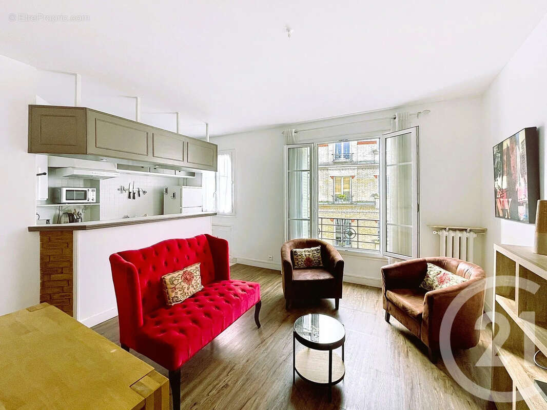 Appartement à PARIS-14E