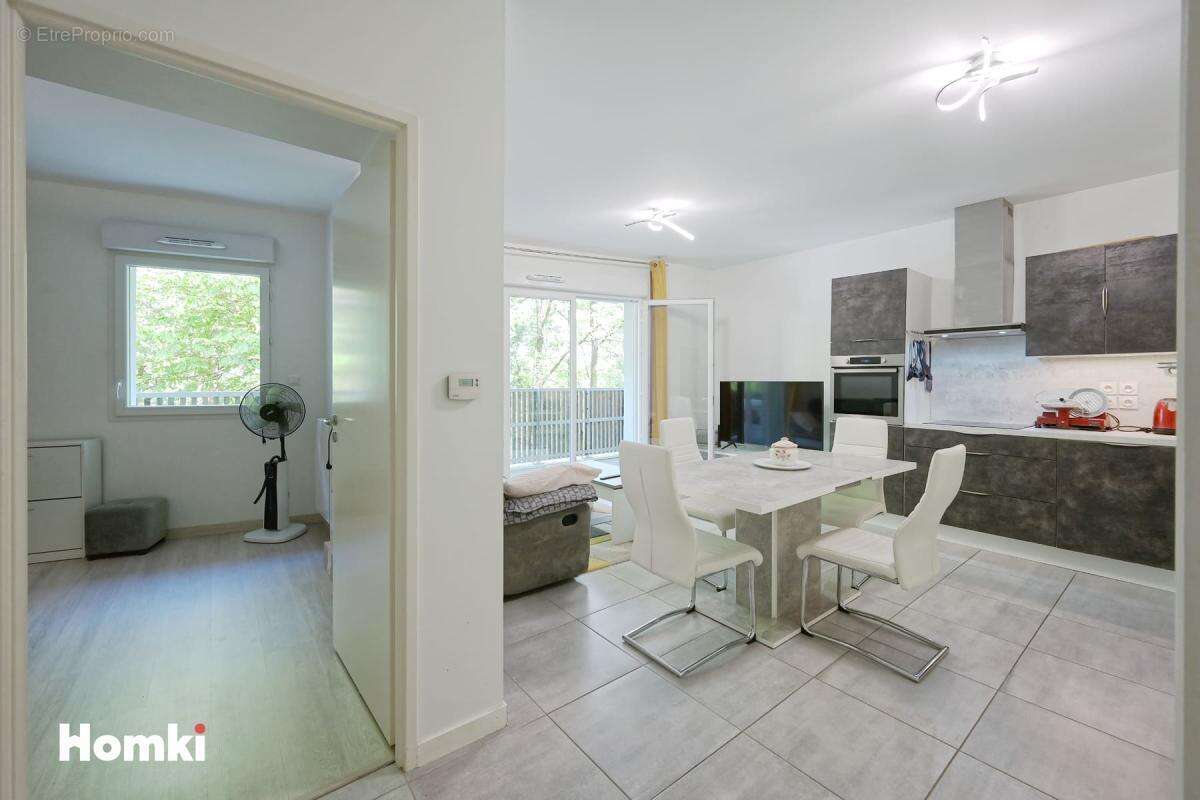 Appartement à COGNIN