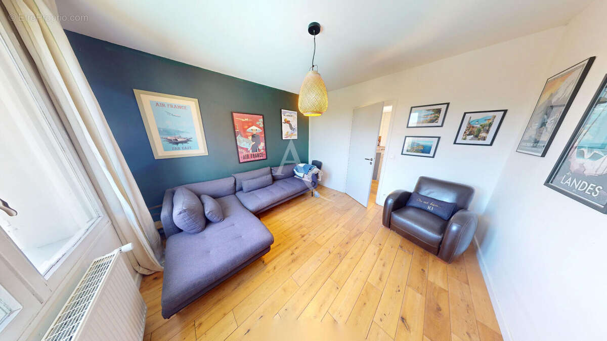 Maison 8 pièces de 200m² - photo 7