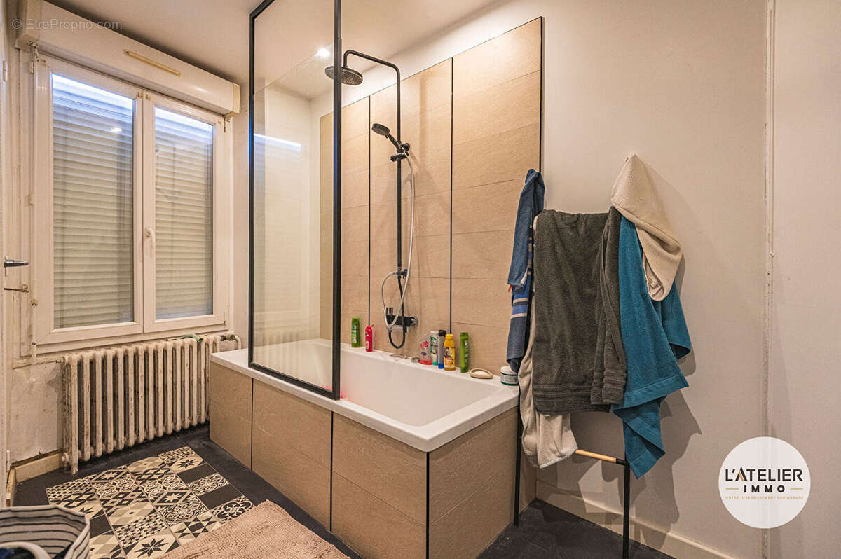 Maison à MAILLY-CHAMPAGNE