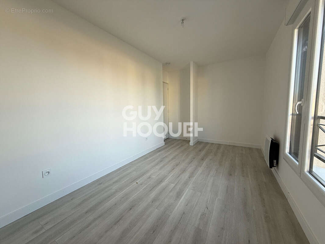 Maison à LIVERDY-EN-BRIE