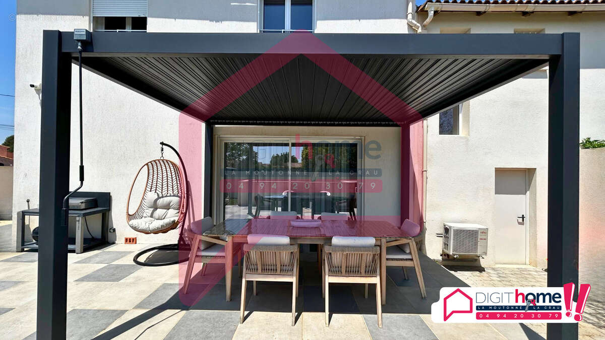 Maison à LA CRAU