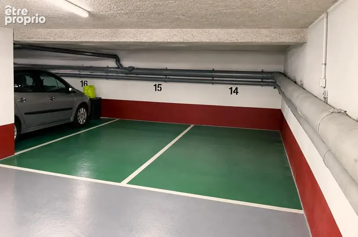 Parking à LE KREMLIN-BICETRE