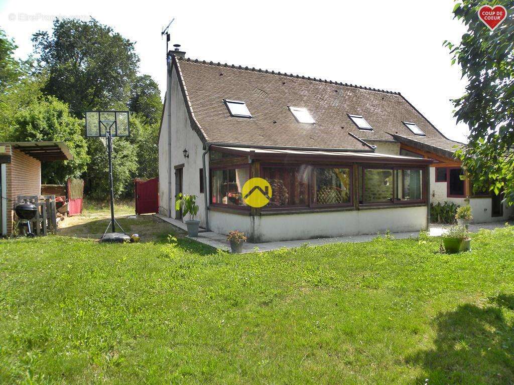 Maison à COSNE-COURS-SUR-LOIRE